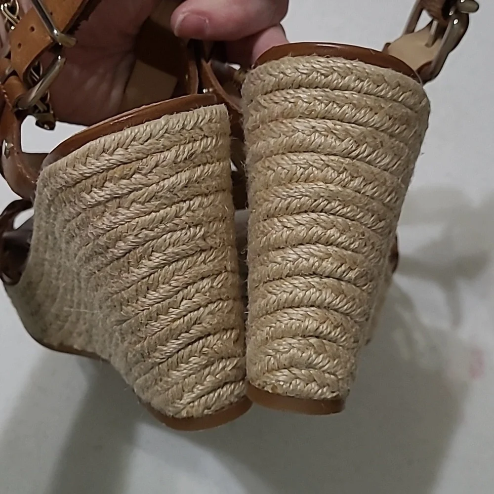 Antonio Melani strappy platform wedge sandals size 8.5
